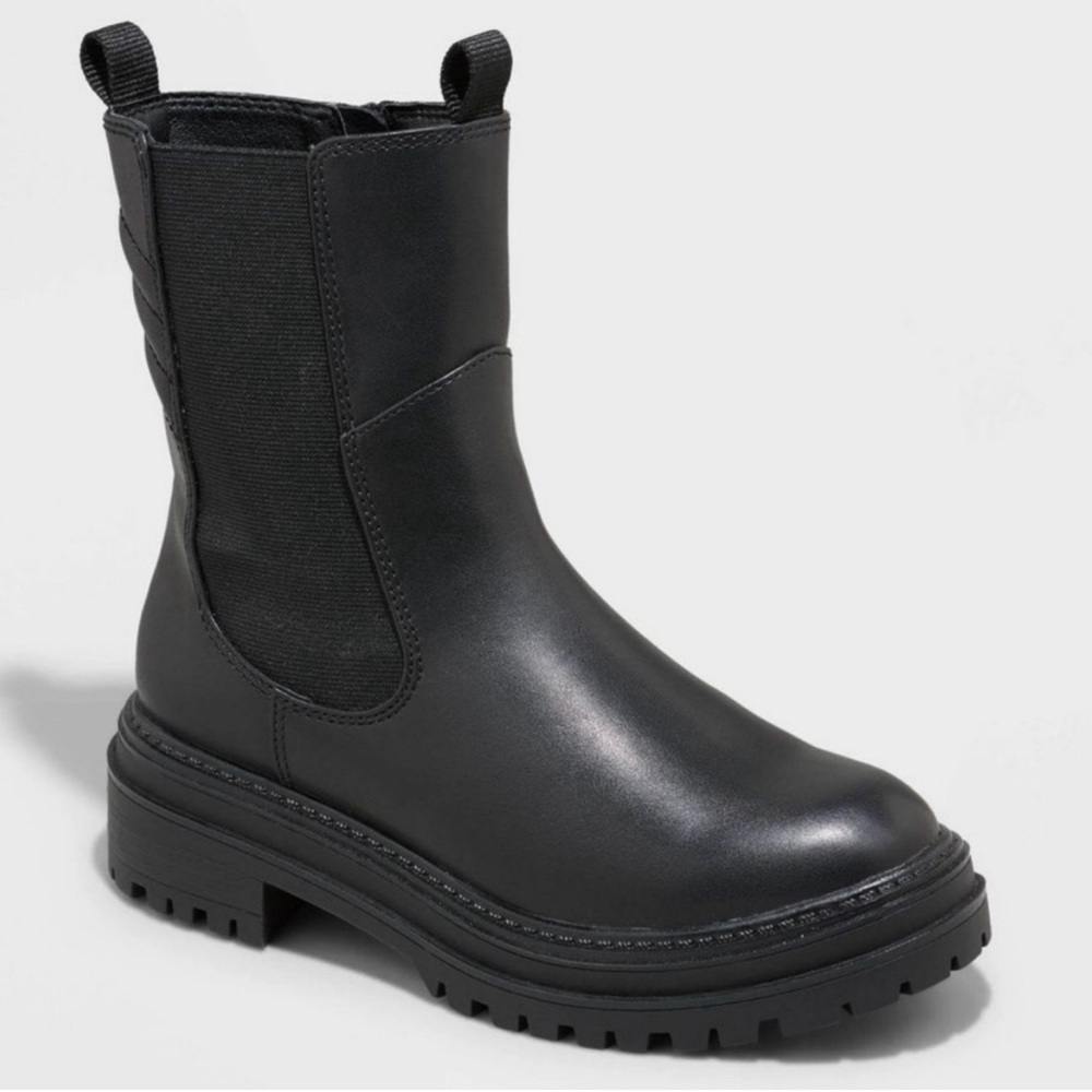 A New Day Women’s Laura Black Rain Chelsea Gore Boots NWT